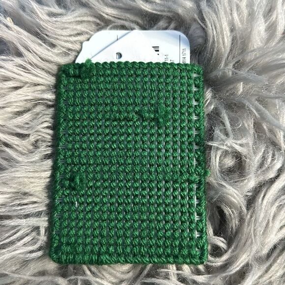 Christmas Gift Card Holder – Hand Sewn Green & White Ice Skate - Picture 2 of 2